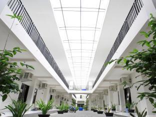 D'Paragon Pringwulung Maguwo Exteriér fotografie